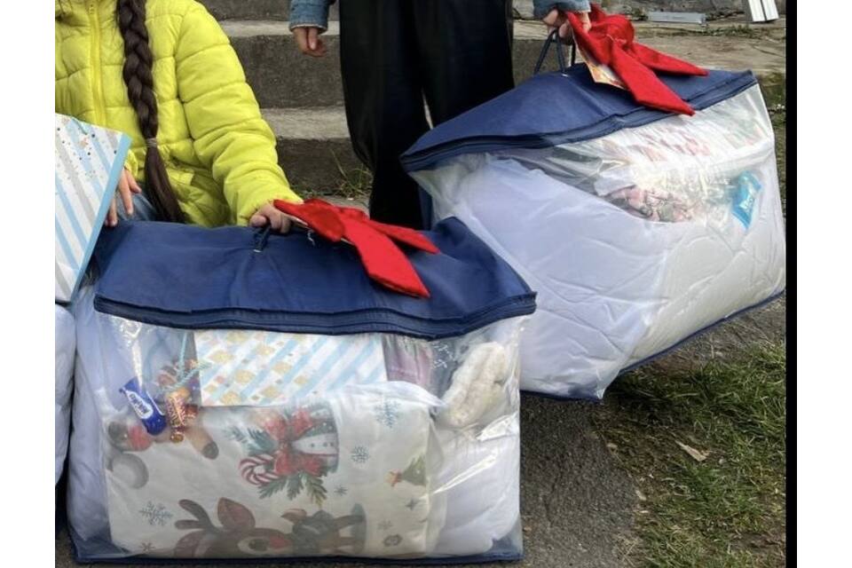 Project:  Warm Hugs (Christmas 2025)